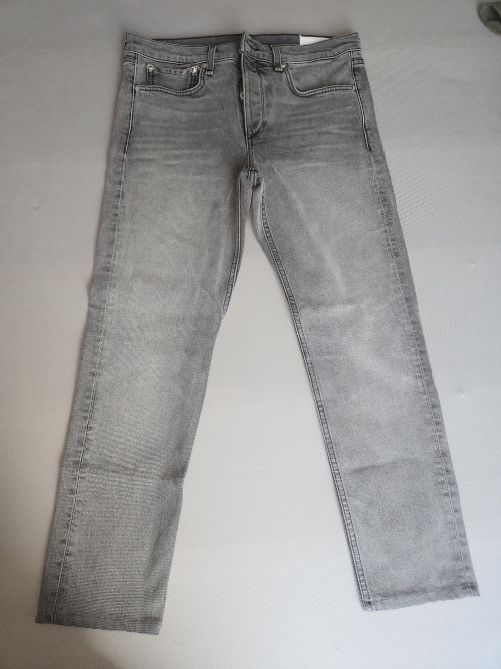 Rag & Bone New York Fit 1 Extra Slim Grey Jeans Mens Size 33 x 26 Made in USA
